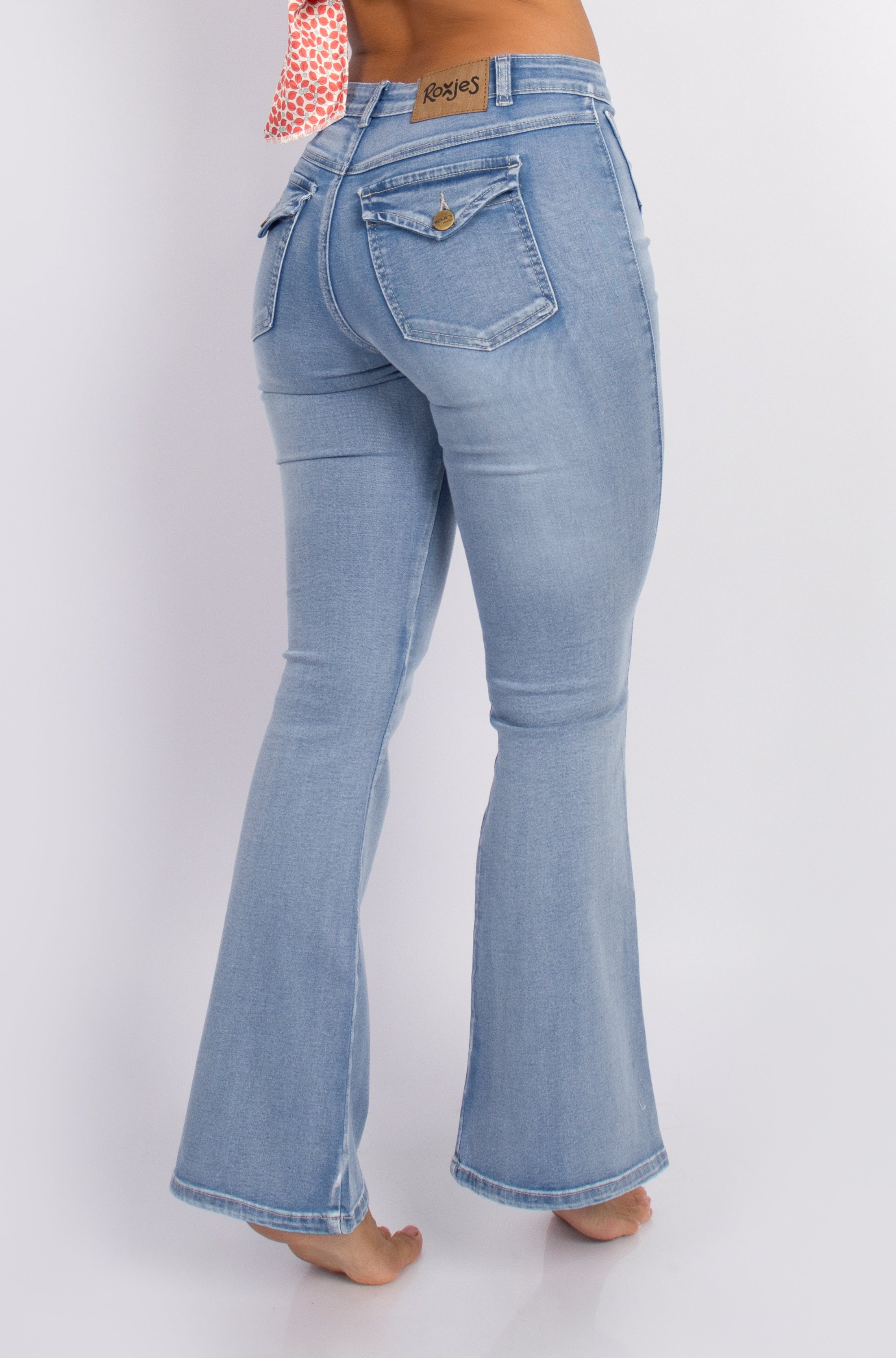 Flare Jean Sara Acampanado