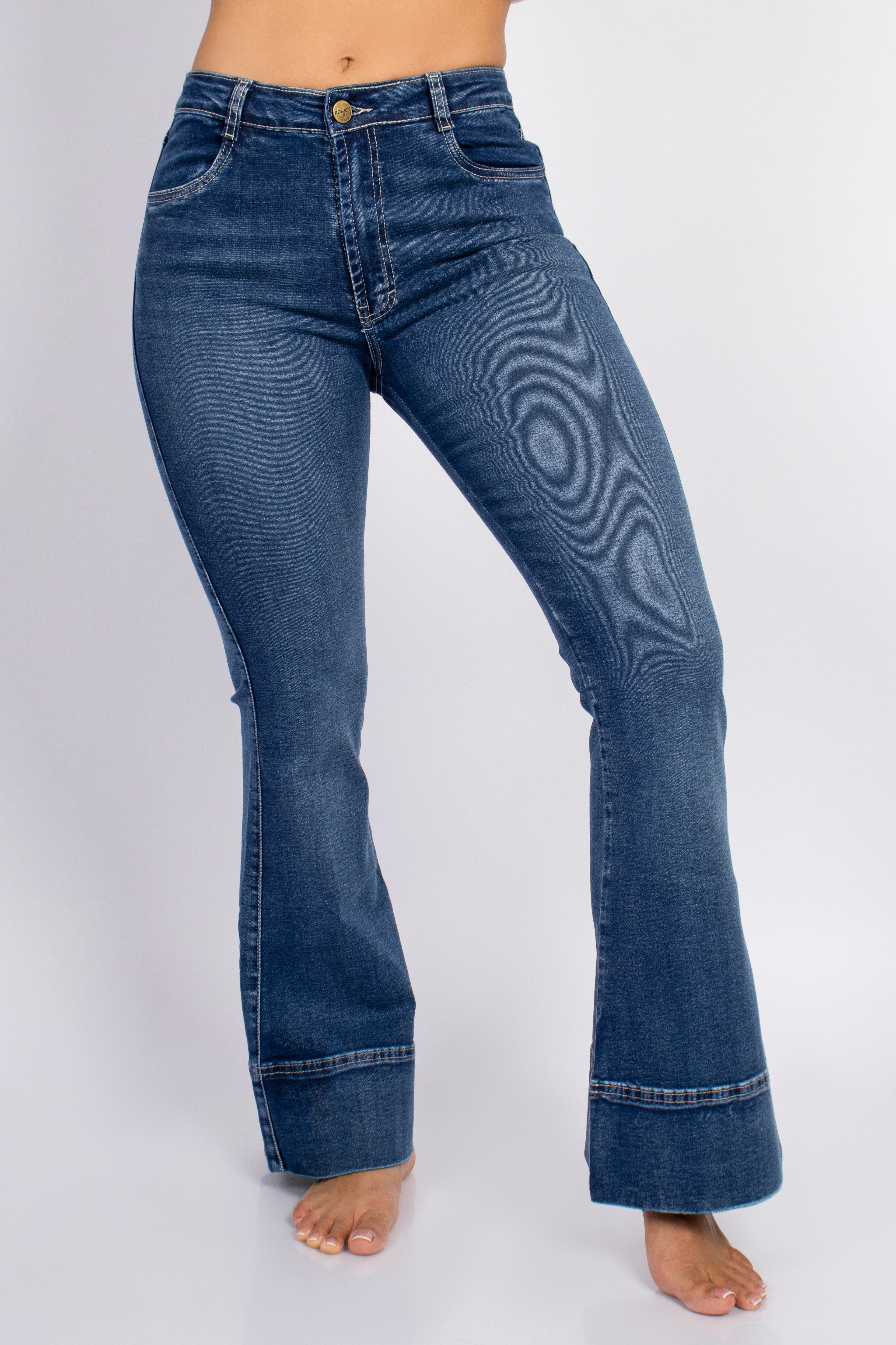 Flare Jean Sara Acampanado