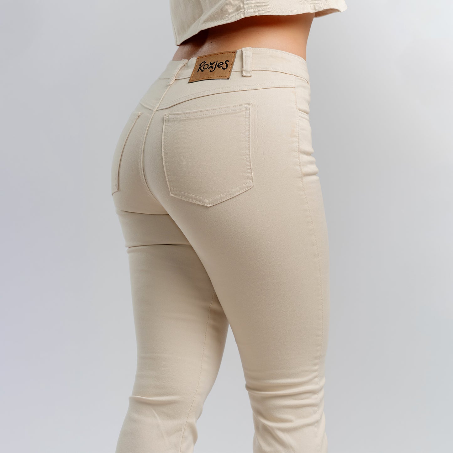 Jean Flare acampanado Drill